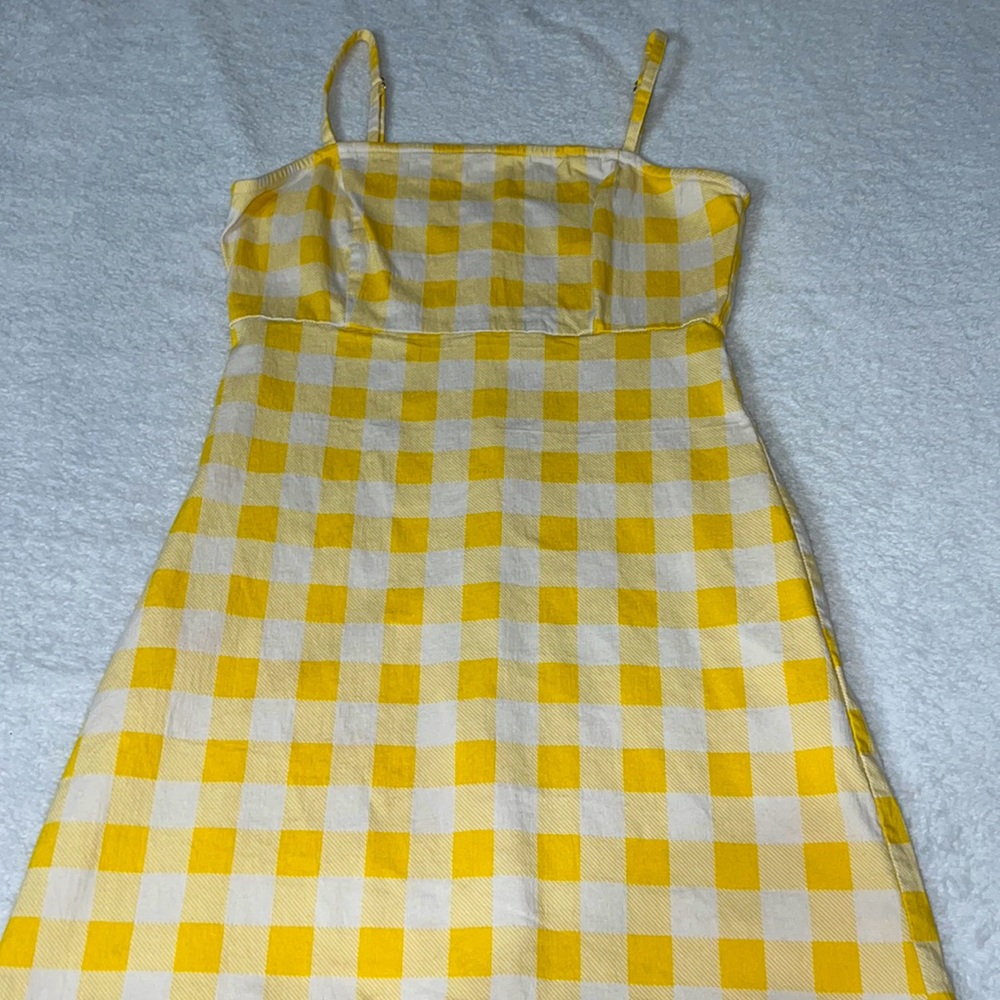 Short plaid dress